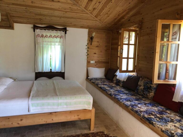 6yeni_tas_oda_olympos